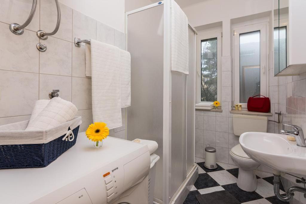 Ferienwohnung Near Old Town - Free Parking Zadar Exterior foto